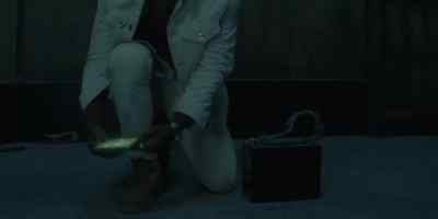 Barclay, override the trip
wire with the electromagnet. - Nancy Drew