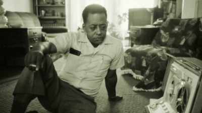 Barney was still attempting
to forget about it,
but he wouldn't. - Alien Abduction: Betty and Barney Hill