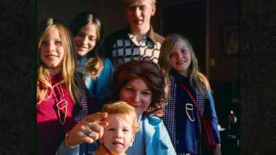 BARRETT: When people say
my sister and Liz - The Lady and the Dale