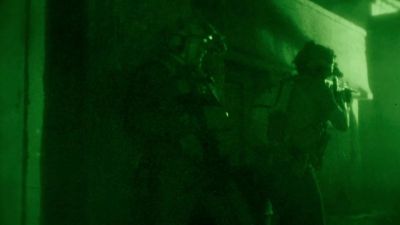 Barricaded shooter. - SEAL Team