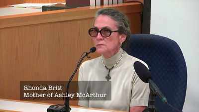 BARRY BEROSET: Did you see her
ever lift any heavy objects? - Killer Cases