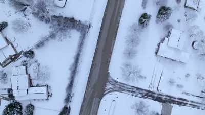 Barry: CHRISTOPHER BUSCH MAY NOT
HAVE BEEN THE MURDERER, - Children of the Snow
