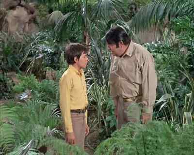 Barry, you go on ahead. - Land of the Giants