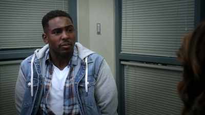 Barry: Mom,
I'm telling you right-- - Tyler Perry's The Oval