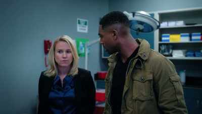 BARRY: WHAT HAPPENED
TO HER FACE? - Tyler Perry's The Oval