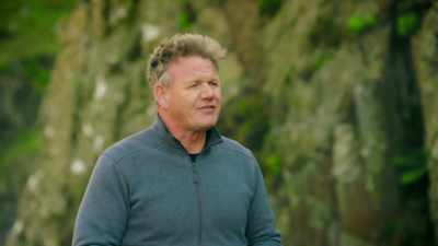 Baseball players call it
a "glove," not a "mitt." - Gordon Ramsay's Future Food Stars