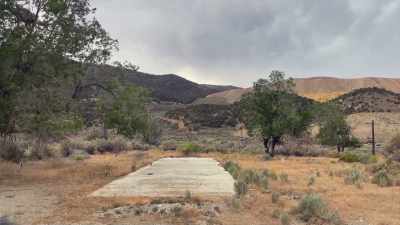 Basically, this trailer
was just a revolving door. - Horror in the High Desert 2: Minerva