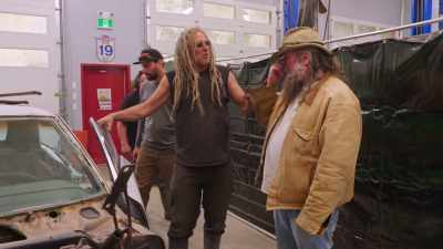 Basically, we've spent about three hours'
labor so far, that's it. - Rust Valley Restorers