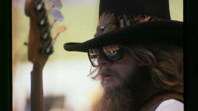 Bass player Leon Wilkeson
is in critical condition - If I Leave Here Tomorrow: A Film About Lynyrd Skynyrd