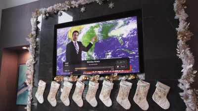 [bass thumping, music playing] - Merry Liddle Christmas