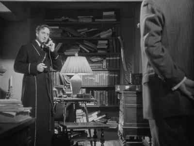 BBC Request Station,
this is Sherlock Holmes. - Sherlock Holmes and the Voice of Terror