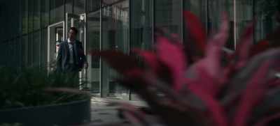 Be back in a minute. - Dear Edward