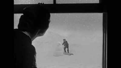 Be careful, Charles. Pull your muffler
around your neck, Charles. - The Eyes of Orson Welles