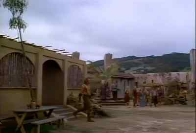 Be careful. - Hercules in the Maze of the Minotaur