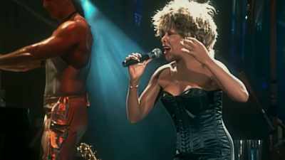 ♪♪ ...Be denied - The Sound of 007