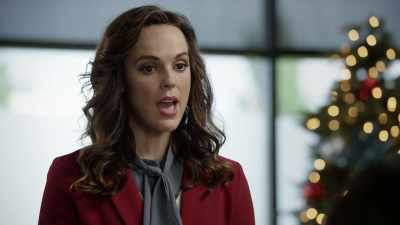 Be honest, Sydney, - Random Acts of Christmas