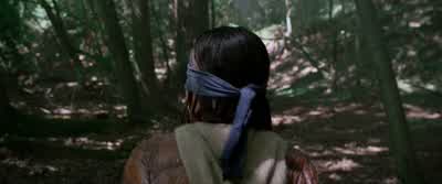 Be quiet. - Bird Box