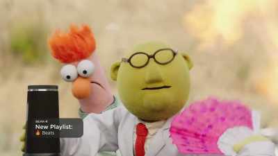 BEAK-R: This beat is lit. - Muppets Now