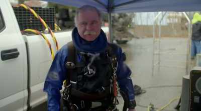 Beautiful.
Visibility is just wonderful. - Sewer Divers