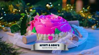 - Beautiful.
- We made a piñata cake. - Baking It