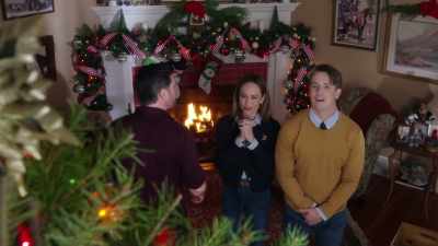 Beautiful. You did good, kid. - Our Holiday Story