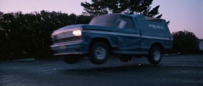 Beauty - Dead End Drive In