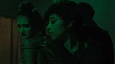 Because everyone needs
someone to have their back. - Vagrant Queen