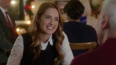 Because family, no matter
how you define it, - 'Twas the Text Before Christmas