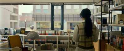 Because we have less time alone. - Single in Seoul