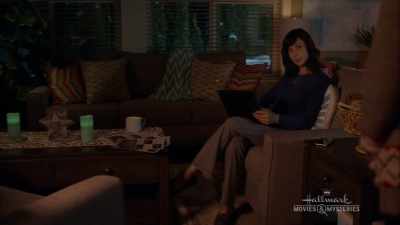 Because you have
more important things - Home for Christmas Day