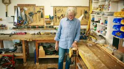Because here we have what
could be a structural glued joint - James May and the Dull Men