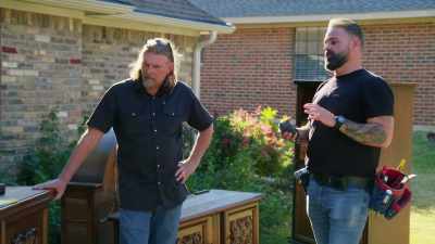 Because he's really got
cool memorabilia - Renovation Impossible