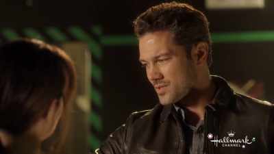 Because I was always just
toeing the line with Jen, - Don't Go Breaking My Heart