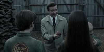 Because I brought you... this peach.
[chuckles] - A Series of Unfortunate Events