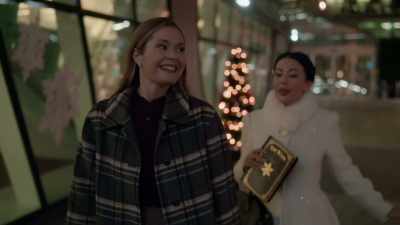 Because if I know anything
about Christmas magic, - Sugarplummed