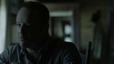 Because I wanted to get close to people. - Eyewitness