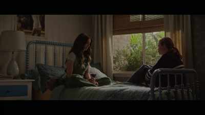 Because I'm your big sister,
and I'm very perceptive. - Apples Never Fall