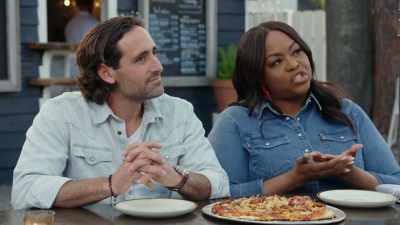 Because it's so heavy on top
and then the crust so thin.
I'm curious. - No Recipe Road Trip With the Try Guys