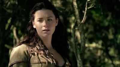 Because she's my mother too. - Legend of the Seeker