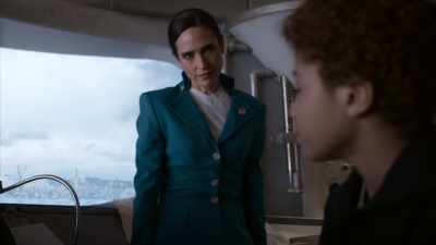 - Because if Snowpiercer stops, we all die.
- That's right. - Snowpiercer