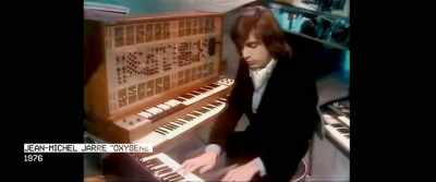 Because that sound he had in
the "Oxygen" album. - The Rise of the Synths