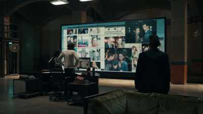 - Because the men are alive.
- For now. - The Equalizer