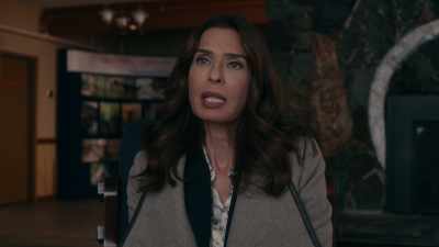 Because even though the tape
is down at the scene, - Chronicle Mysteries: Helped to Death
