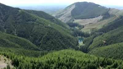  Because we're actually
 investigating a remote
 lake up here right now. - Expedition Bigfoot