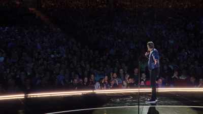 Because what I'm looking at looks damaged, - Sebastian Maniscalco: Stay Hungry