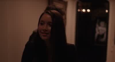 - Becca, I don't- - Oh, my God. - The Bling Ring