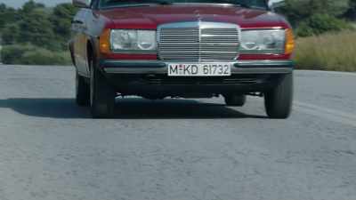 Becker: First, I set you
a very important test. - The Little Drummer Girl