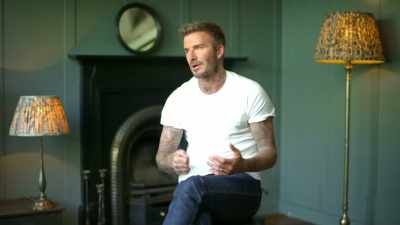 [Beckham]
He knew that every time
that we stepped onto that pitch, - Fever Pitch: The Rise of the Premier League
