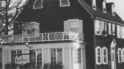 - BECKIE-ANNE: When they come into this home, they're, like, - Famously Haunted: Amityville