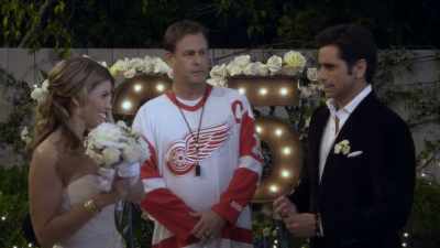 Becky, - Fuller House